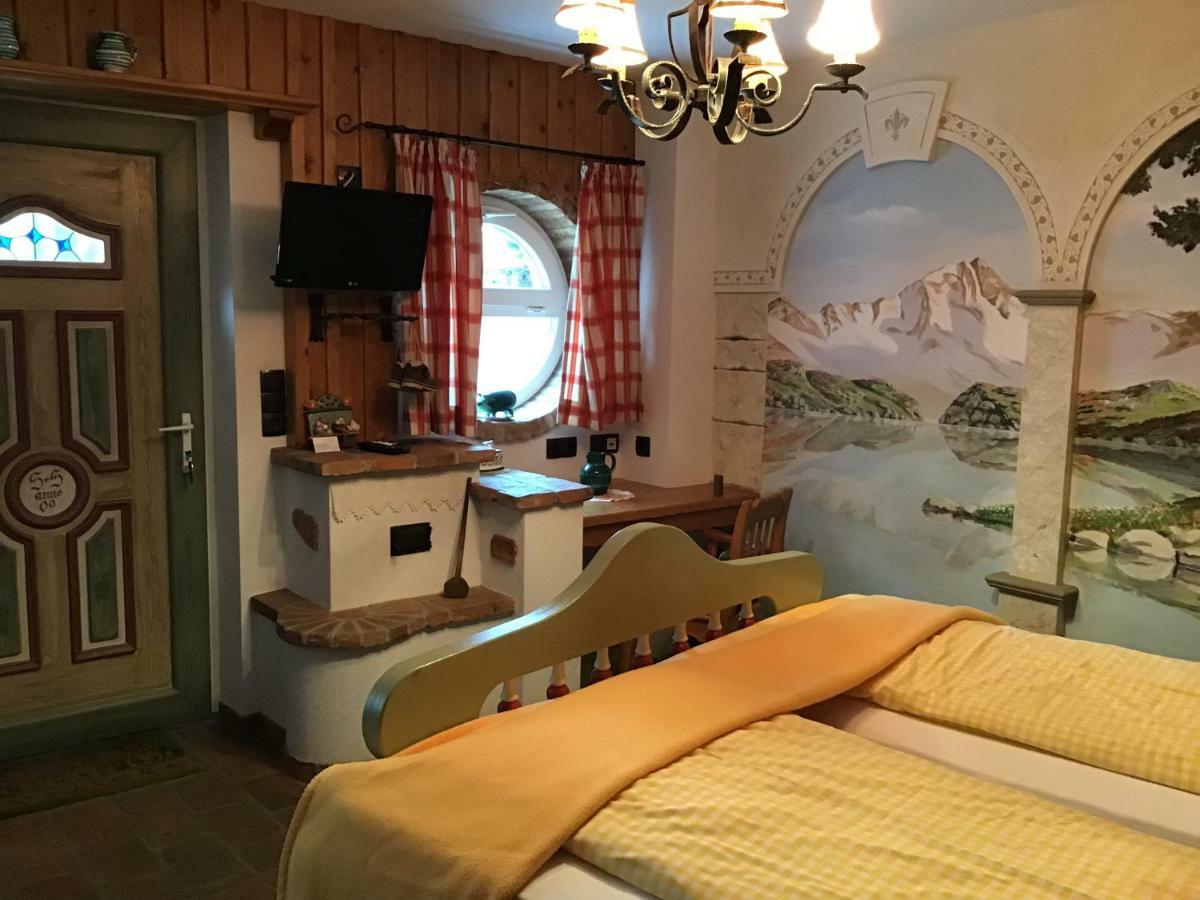 Haus Sanz 3* Wien